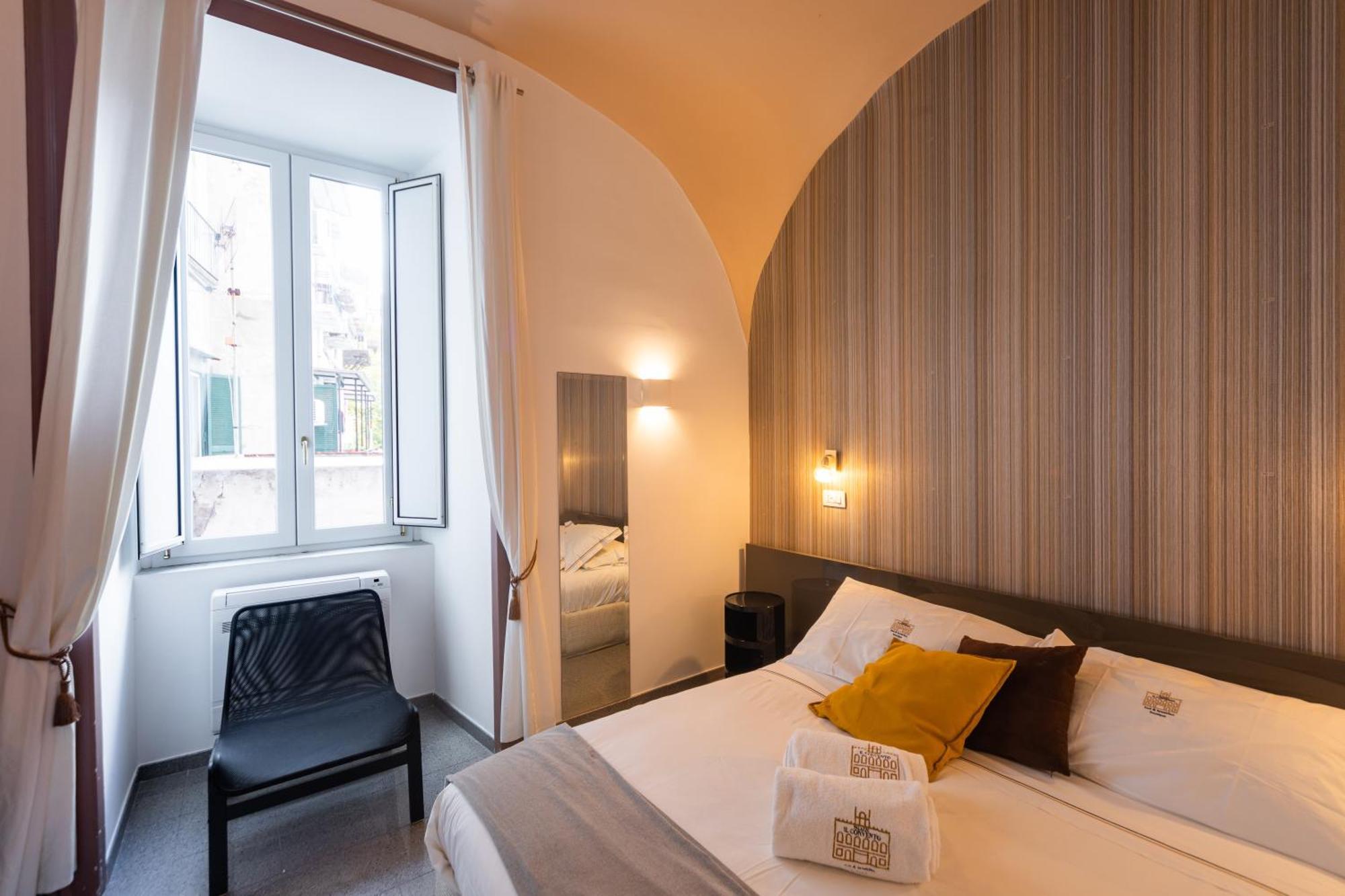 Palazzo Il Convento Hotel เนเปิลส์ ภายนอก รูปภาพ